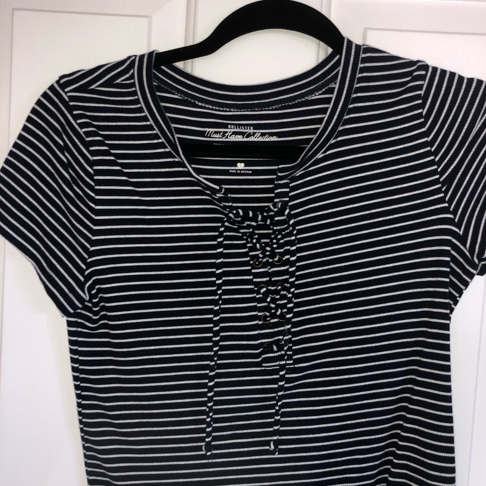 Hollister shirt